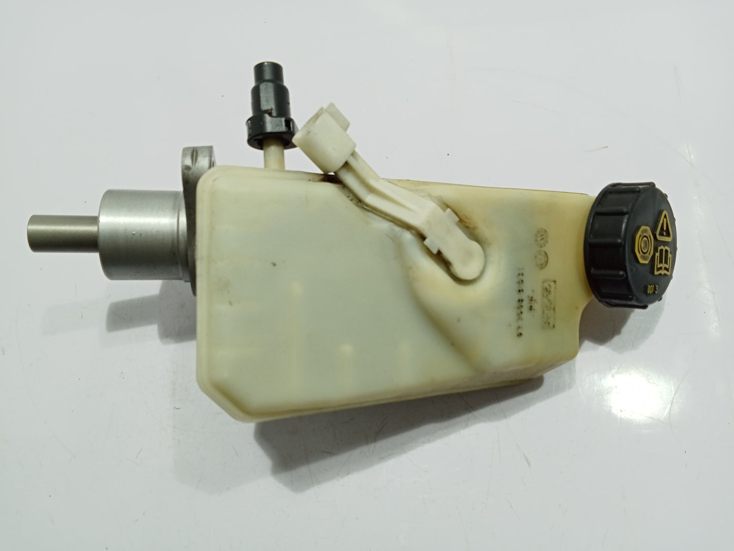 Ford Focus 2.0 2007 Brake Master GENUINE ORIGINAL SURPLUS