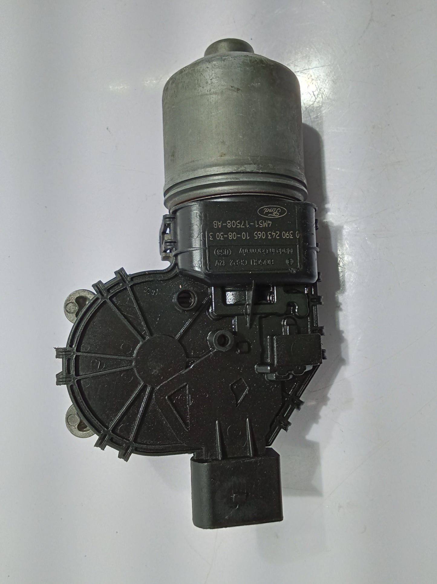 Ford Focus 1.6 2011 Wiper Motor GENUINE ORIGINAL SURPLUS
