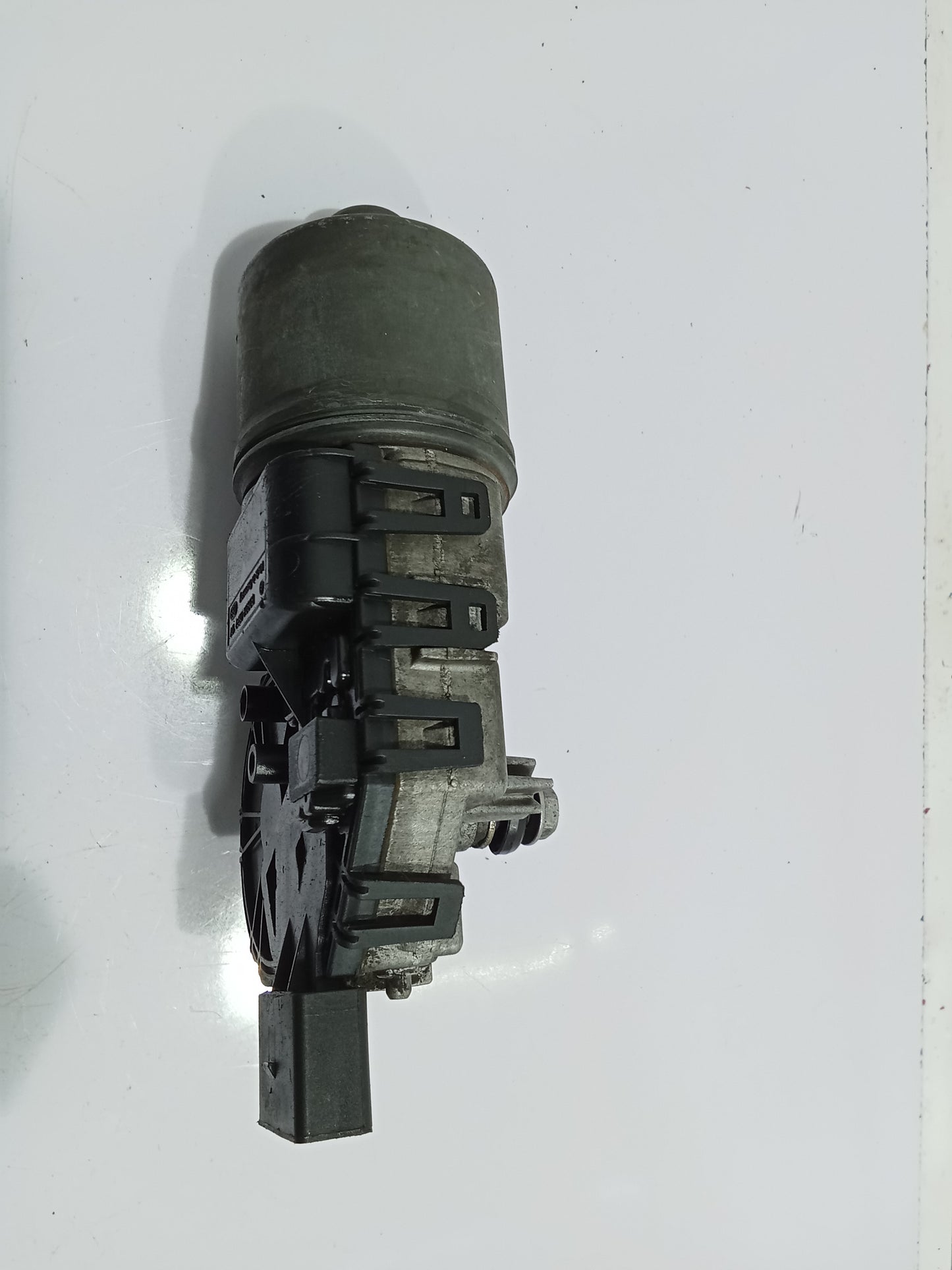 Ford Focus 1.6 2011 Wiper Motor GENUINE ORIGINAL SURPLUS