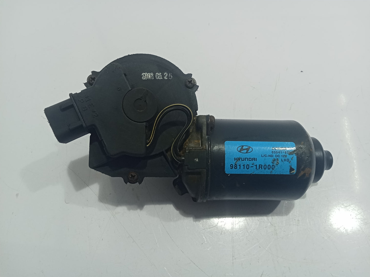 Hyundai Accent 2015 Wiper Motor GENUINE ORIGINAL SURPLUS
