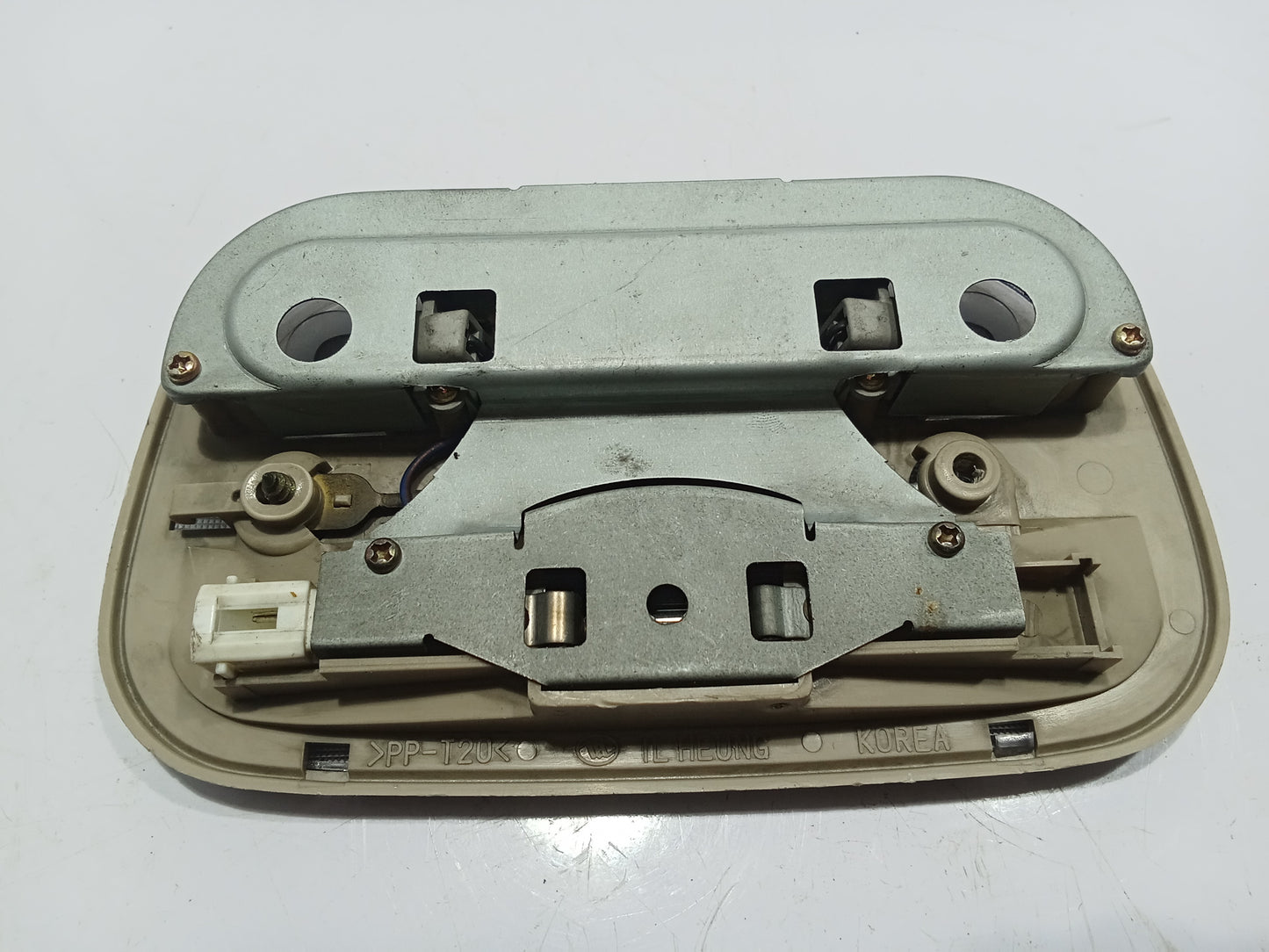 Mazda 3 2003 - 2005 Dome Light GENUINE ORIGINAL SURPLUS