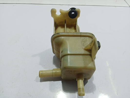 Chevrolet Spin 2015 Fluid Tank GENUINE ORIGINAL SURPLUS