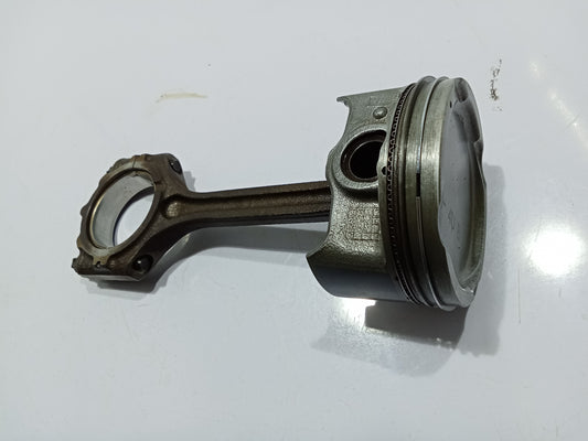 Hyundai Accent 2017 Gas Connecting Rod With Piston GENUINE ORIGINAL SURPLUS