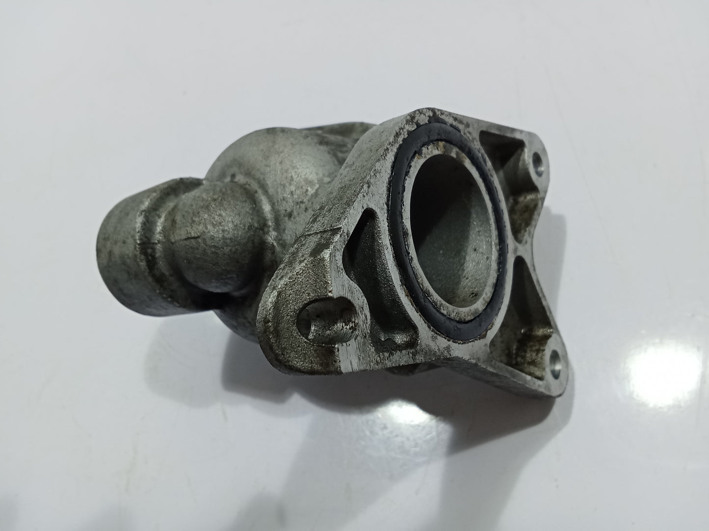Hyundai Accent 2017 Gas Thermostat Housing GENUINE ORIGINAL SURPLUS