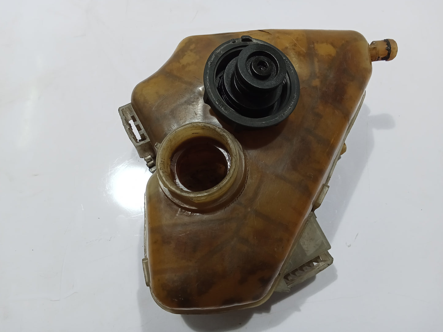 Ford Fiesta 1.4 Coolant Tank GENUINE ORIGINAL SURPLUS