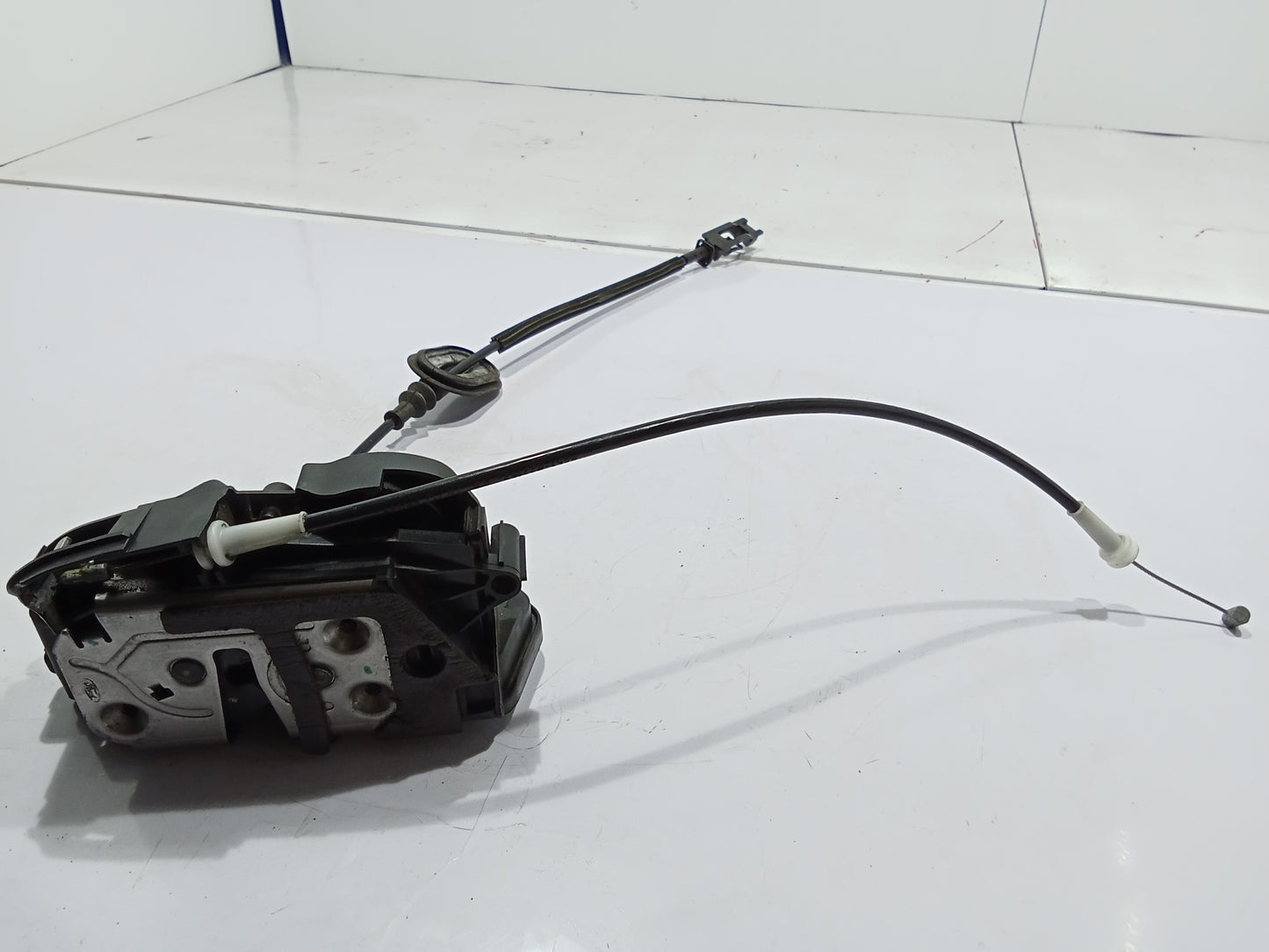 Ford Fiesta 1.4 Front Driver Side Door Lock Actuator GENUINE ORIGINAL SURPLUS