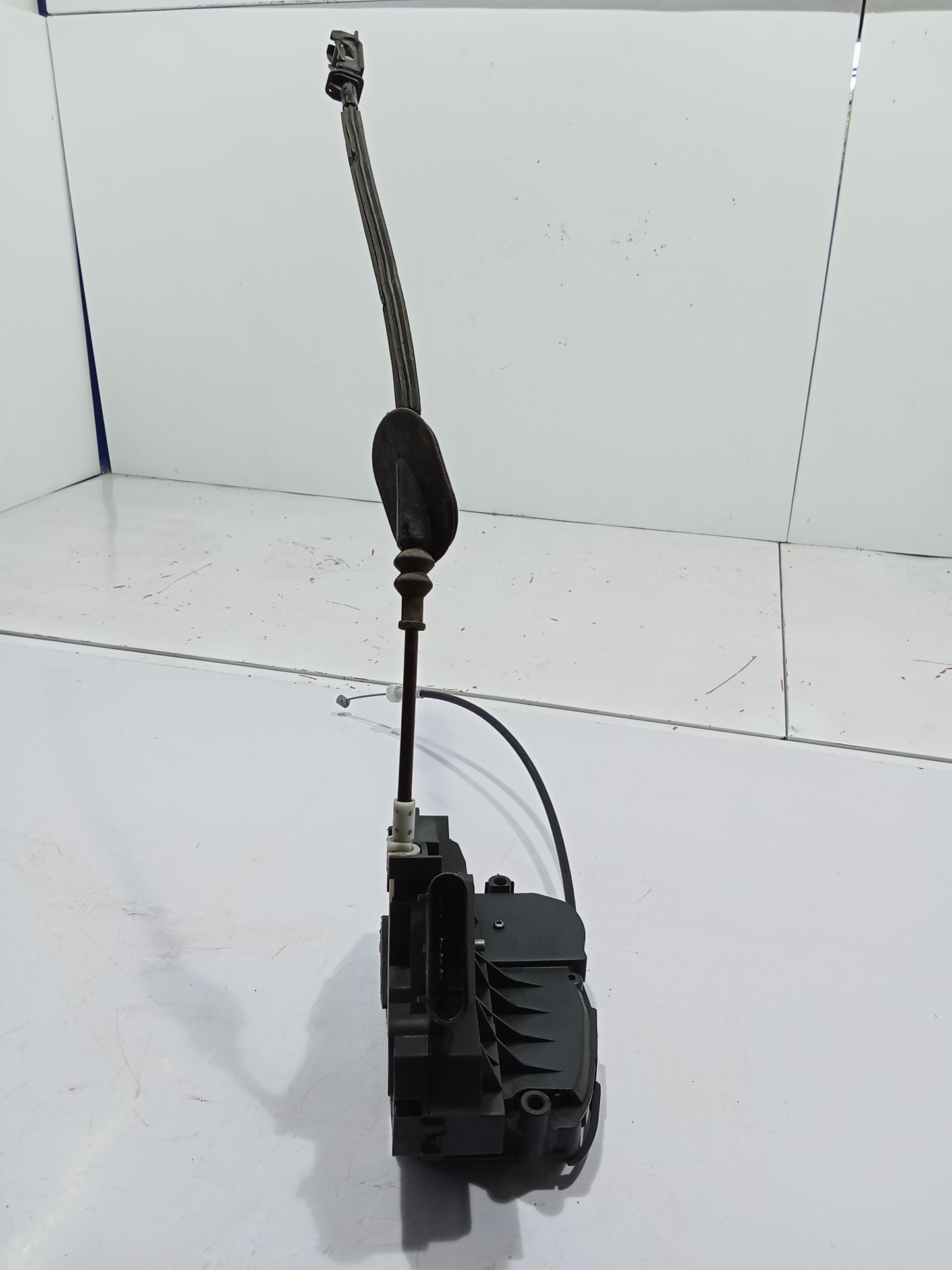Ford Fiesta 1.4 Front Driver Side Door Lock Actuator GENUINE ORIGINAL SURPLUS