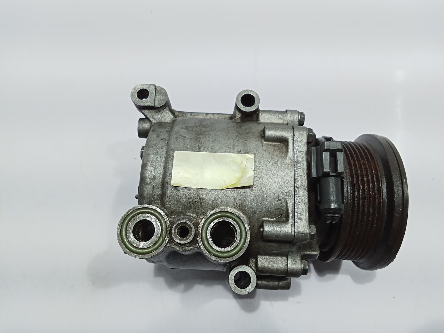 Ford Fiesta 1.4 Compressor GENUINE ORIGINAL SURPLUS