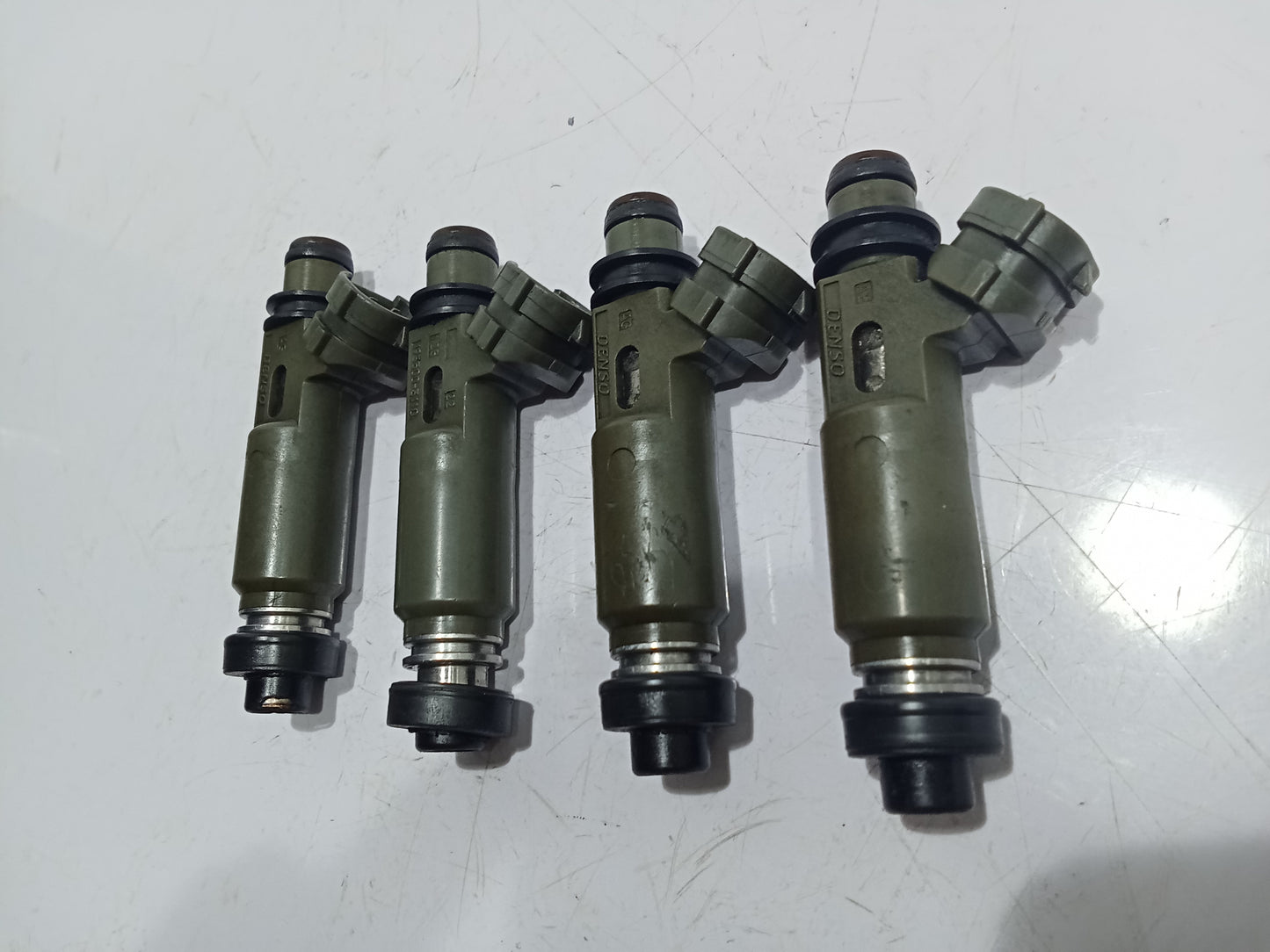 Ford Lynx 2002 Injector GENUINE ORIGINAL SURPLUS