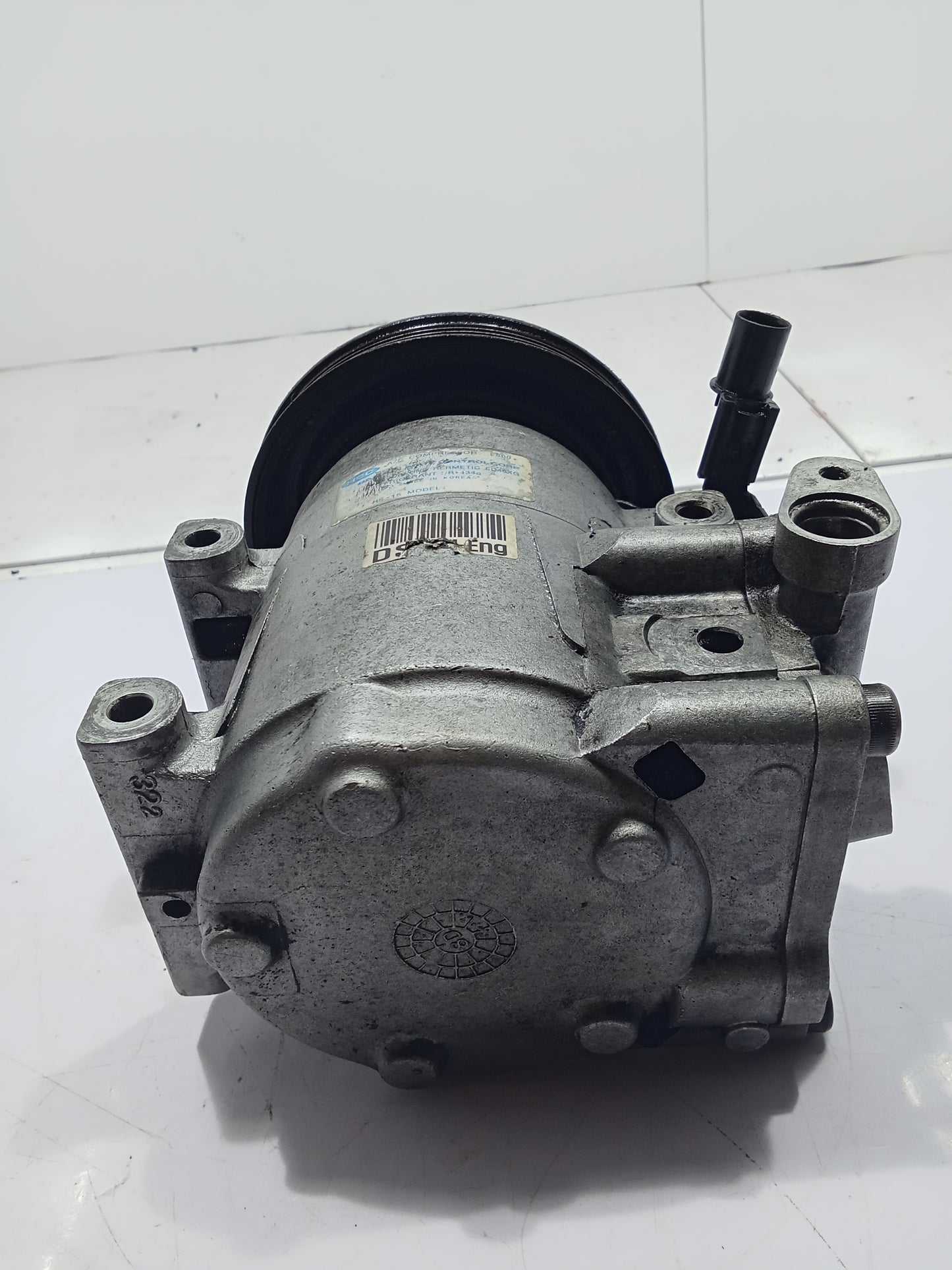 Ford Lynx 2002 Compressor GENUINE ORIGINAL SURPLUS