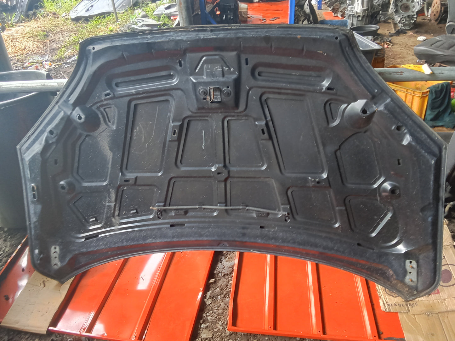Ford Focus 2.0 Hood GENUINE ORIGINAL SURPLUS