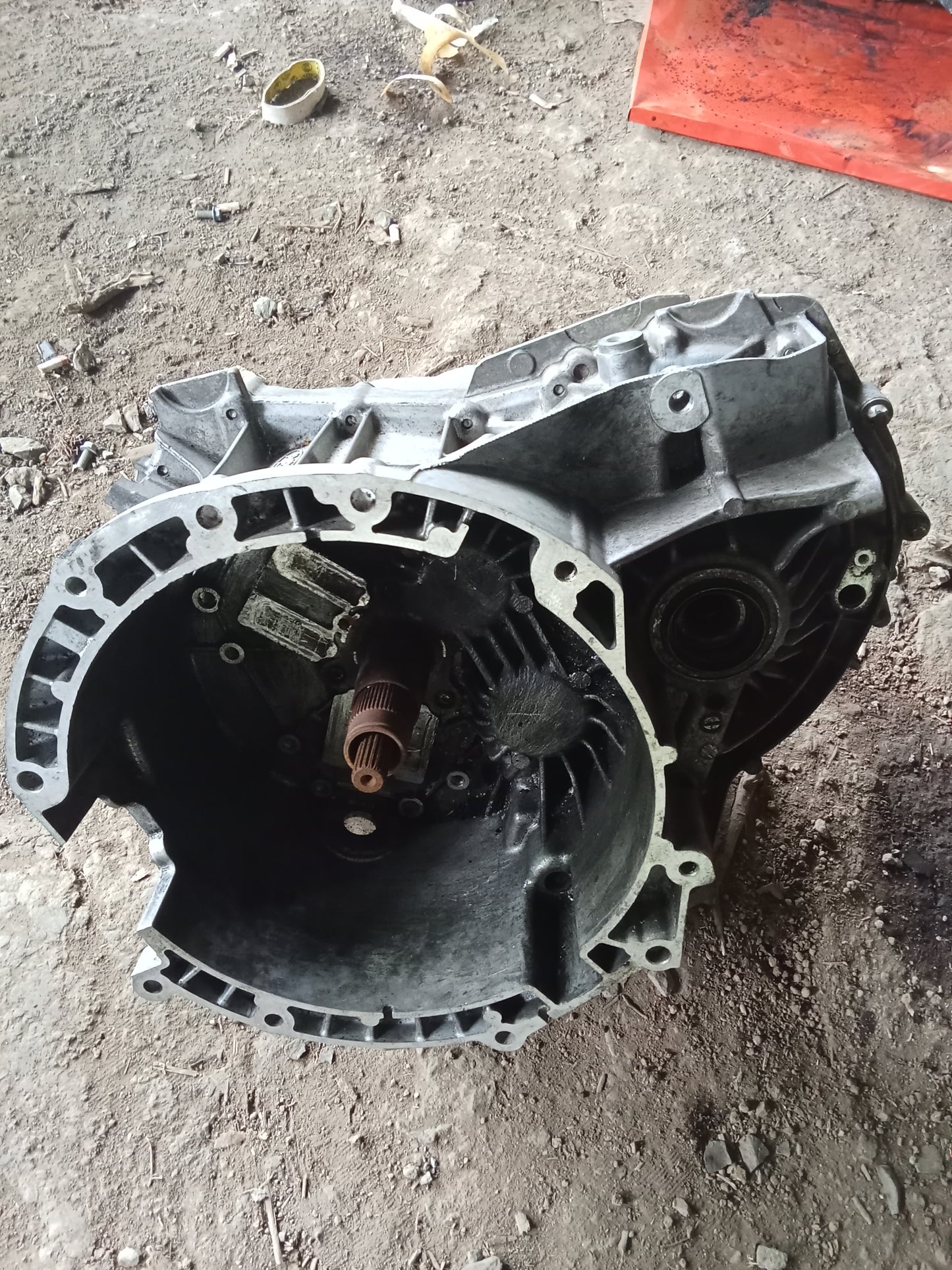 Ford Focus Red Modelo Transmission GENUINE ORIGINAL SURPLUS