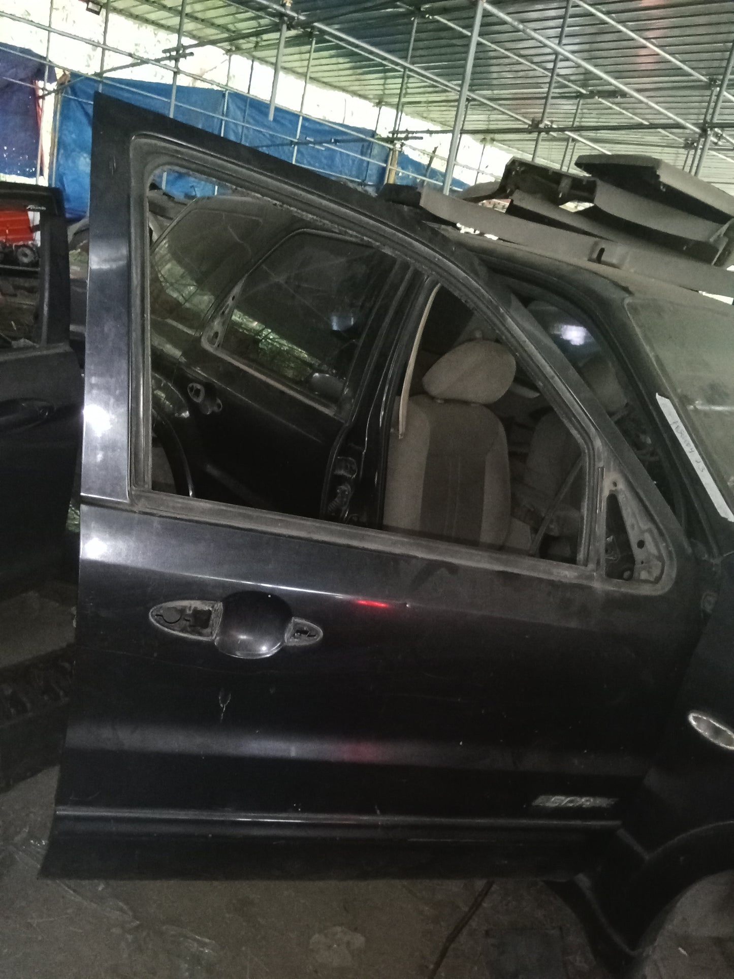 Ford Escape 2.3 Bare Door Shell Front Passenger Side GENUINE ORIGINAL SURPLUS