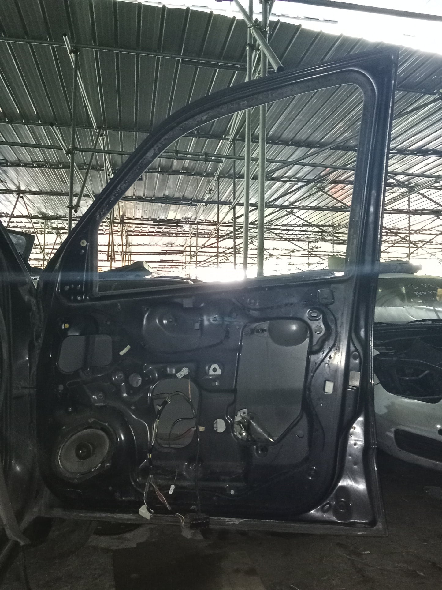 Ford Escape 2.3 Bare Door Shell Front Passenger Side GENUINE ORIGINAL SURPLUS