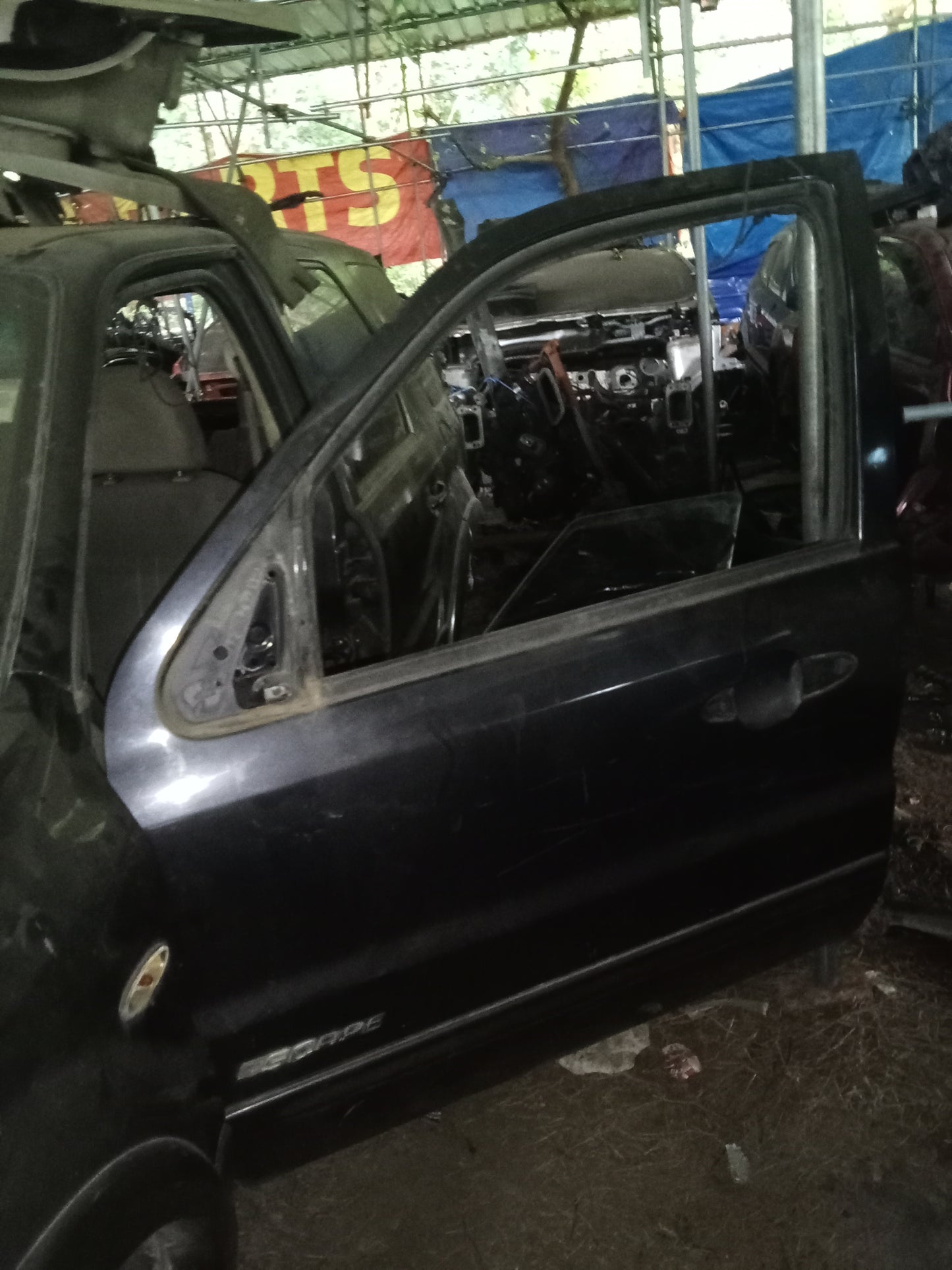 Ford Escape 2.3 Bare Door Shell Front Driver Side GENUINE ORIGINAL SURPLUS
