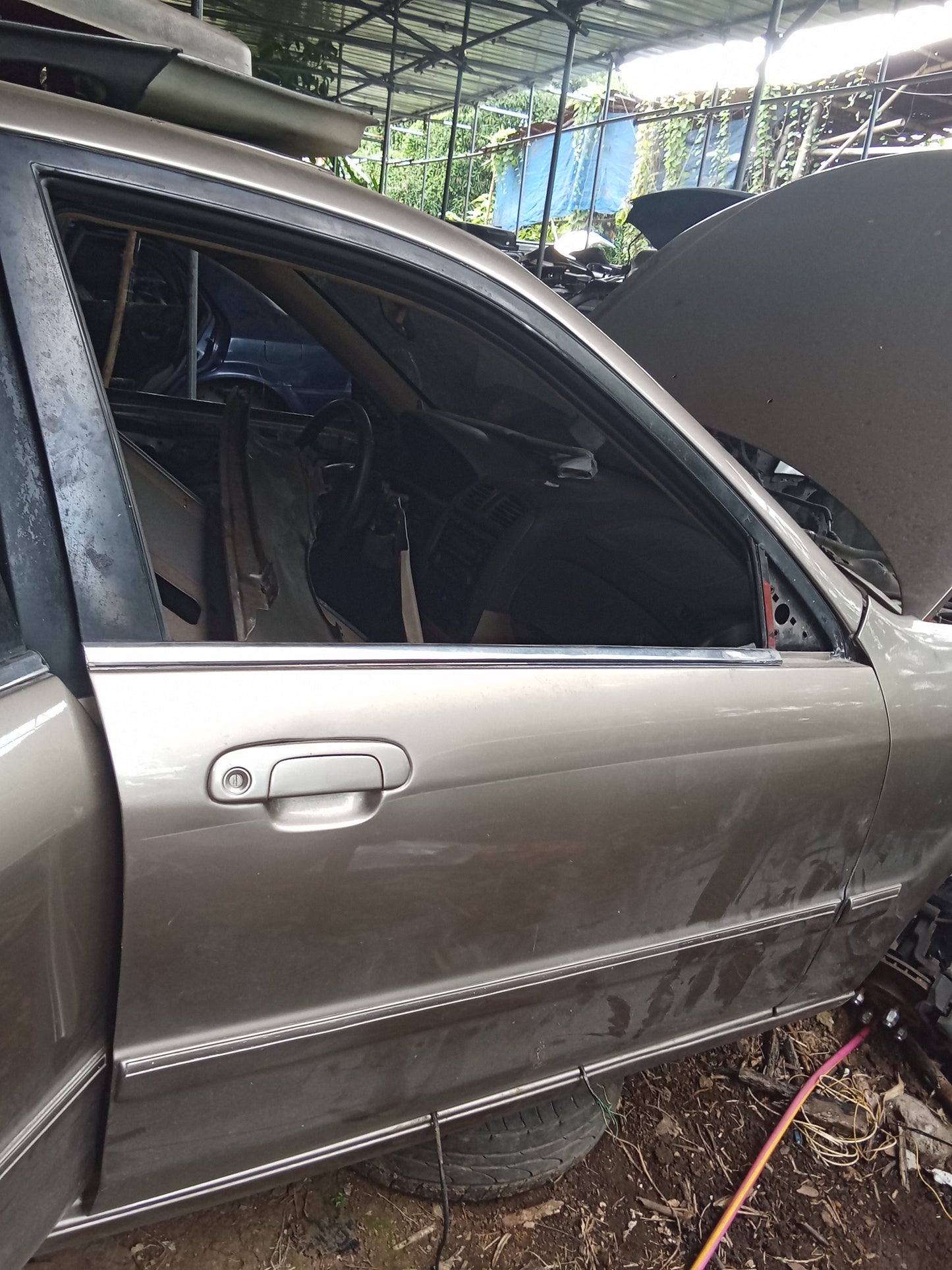 Ford Lynx Bare Door Shell Front Passenger Side GENUINE ORIGINAL SURPLUS