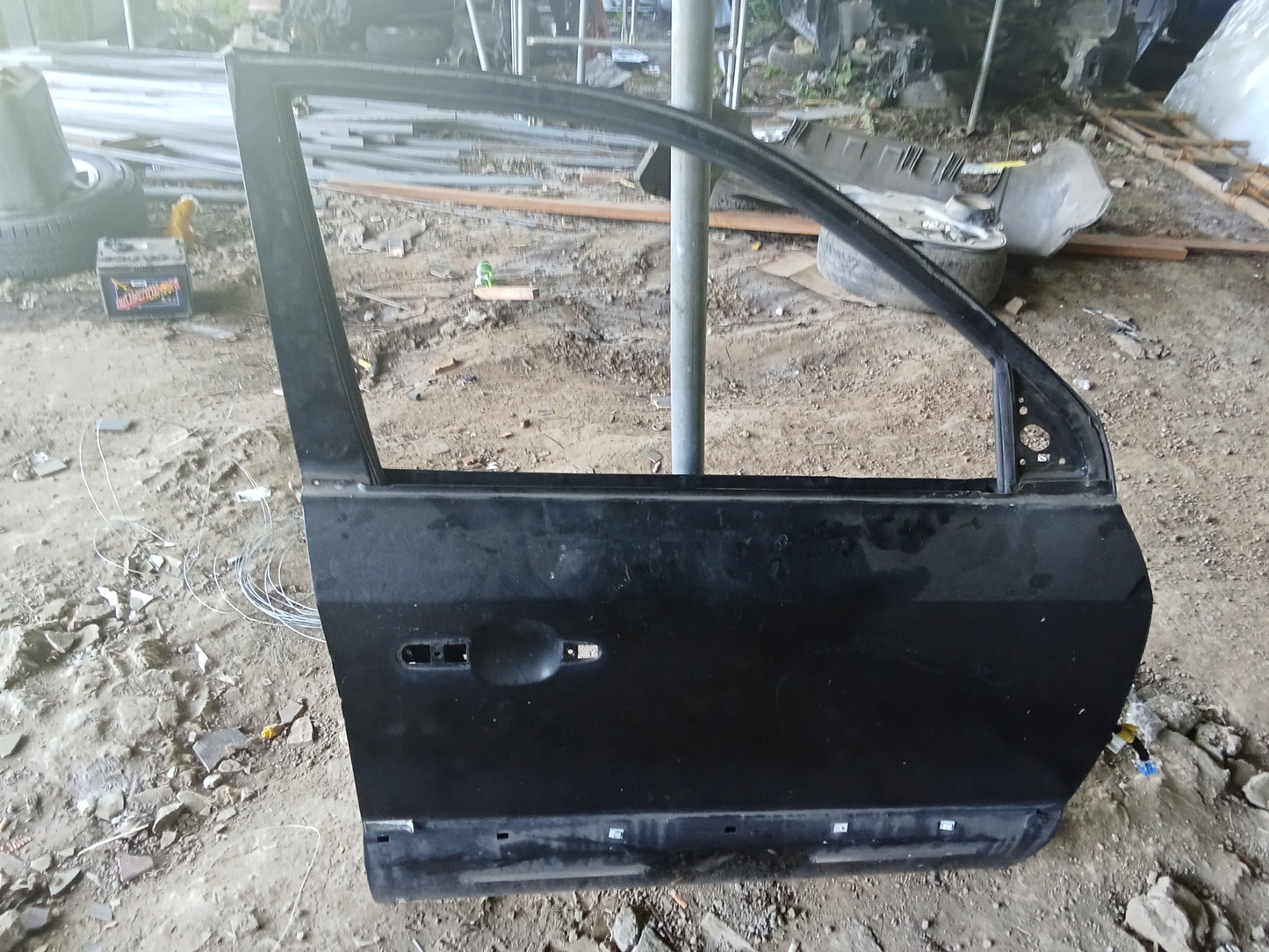 Hyundai Tucson Gas 2004 Bare Door Shell Front Passenger Side GENUINE ORIGINAL SURPLUS
