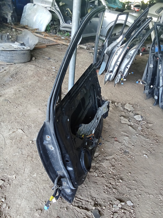 Hyundai Tucson Gas 2004 Bare Door Shell Front Passenger Side GENUINE ORIGINAL SURPLUS