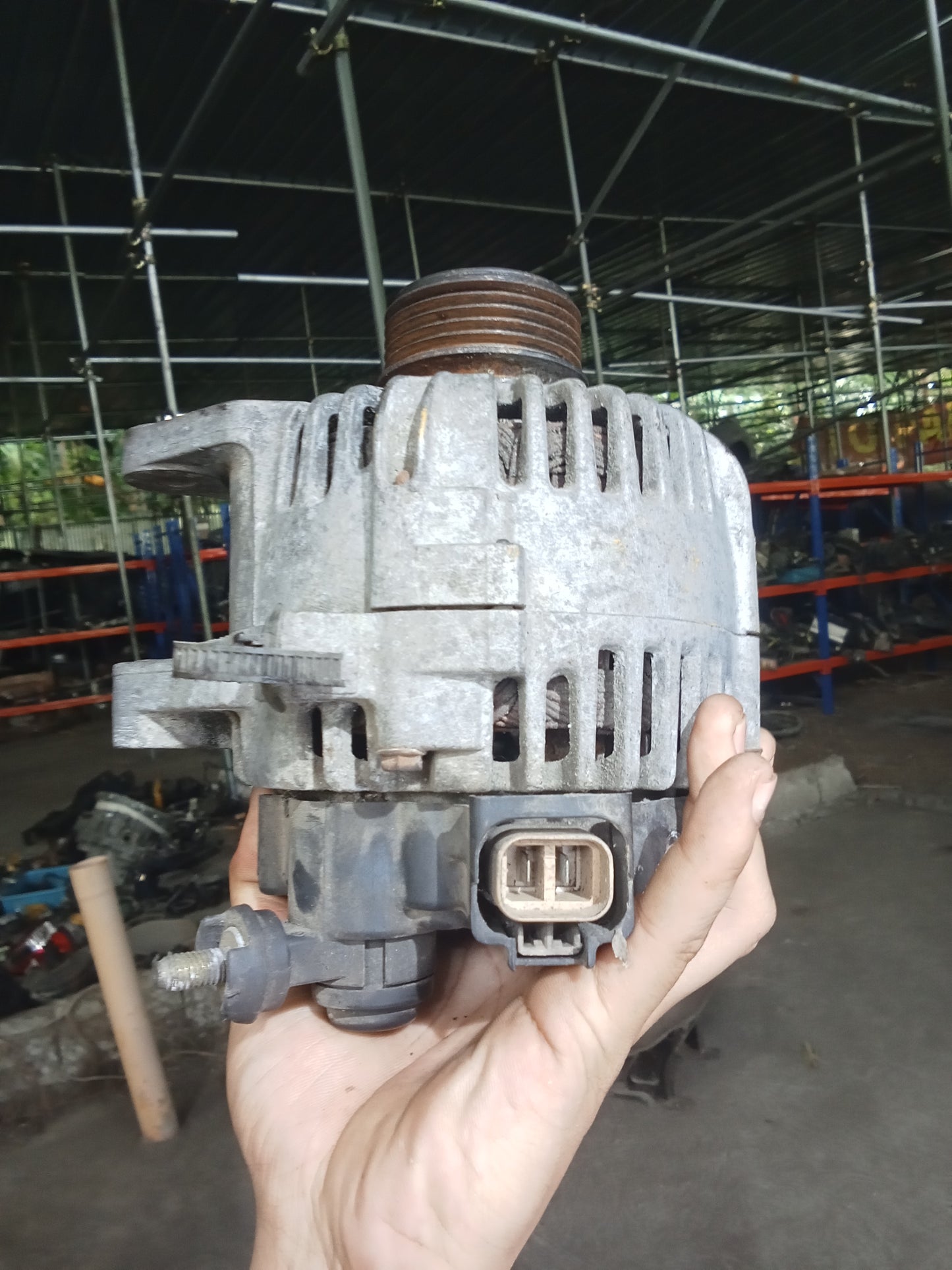 Nissan Almera Alternator GENUINE ORIGINAL SURPLUS