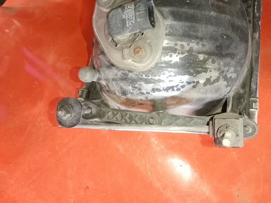 Head Light D/S | Ford Explorer