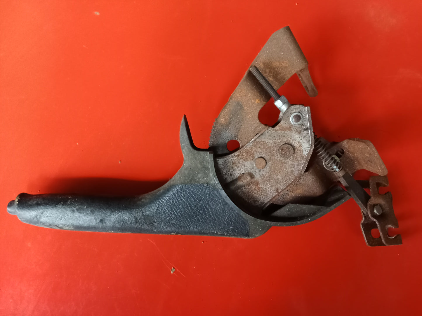 Hand Break | Vios Robin