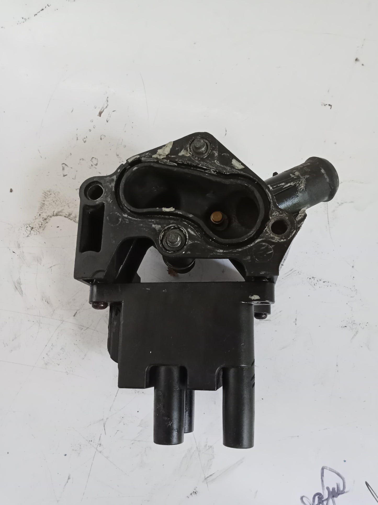 Coil Pack w Thermostat Housing| Ford Fiesta 1.4