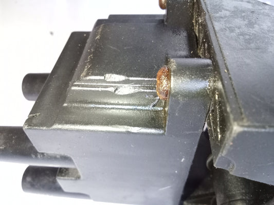 Coil Pack w Thermostat Housing| Ford Fiesta 1.4