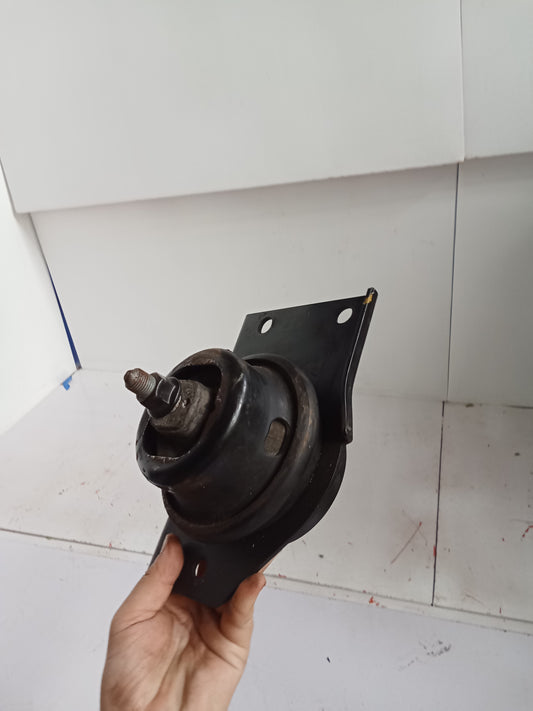 Engine Support | Ford Escape 2.3