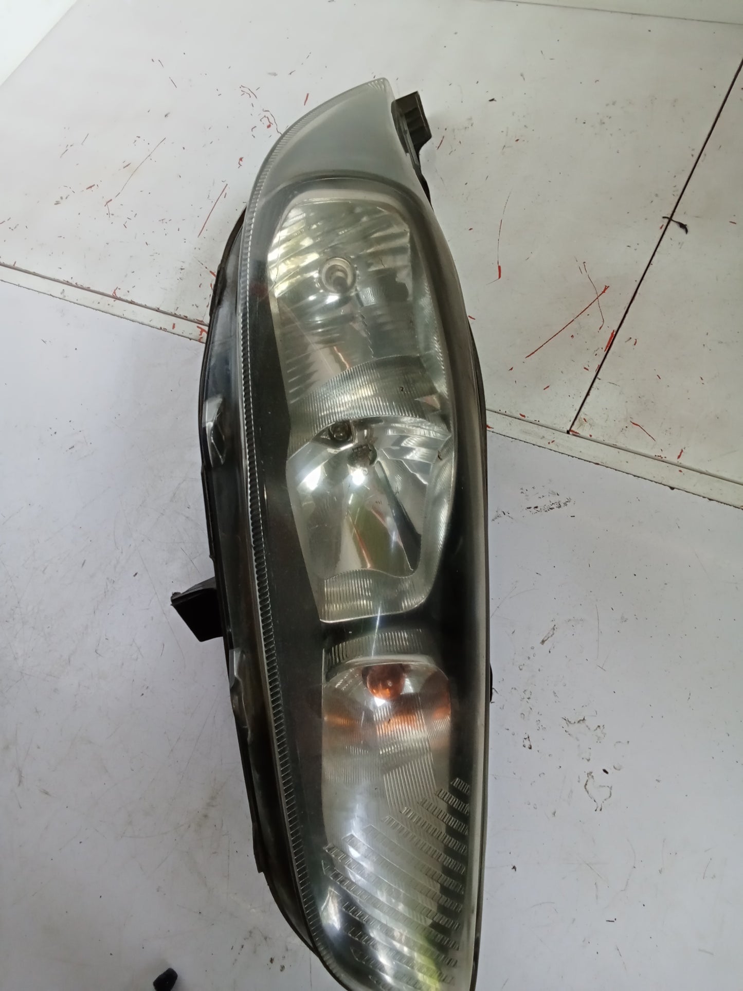 Head Light P/S | Ford Fiesta 1.5