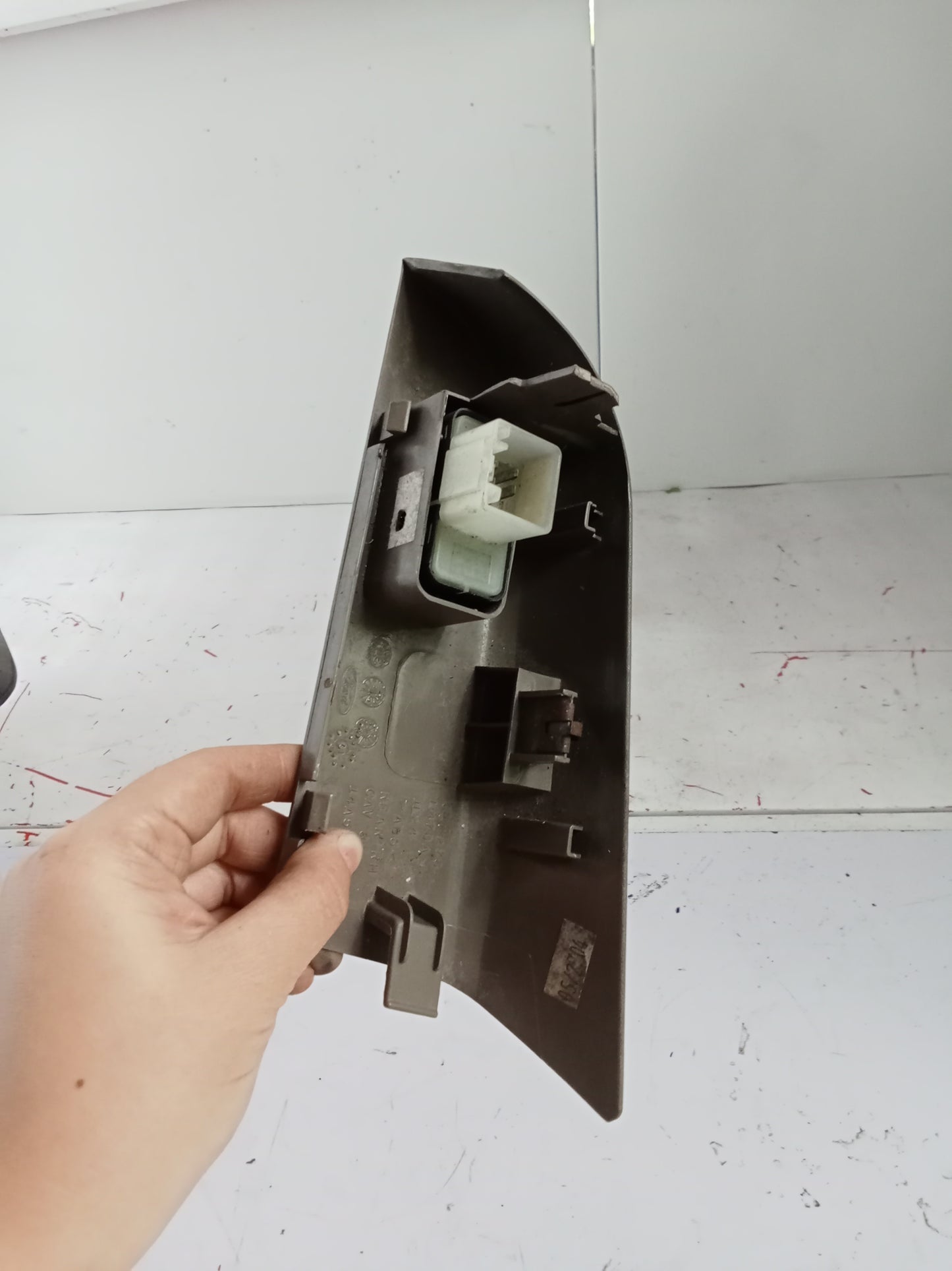 Power Window Switch | Rear P/S | Ford Explorer| 2005