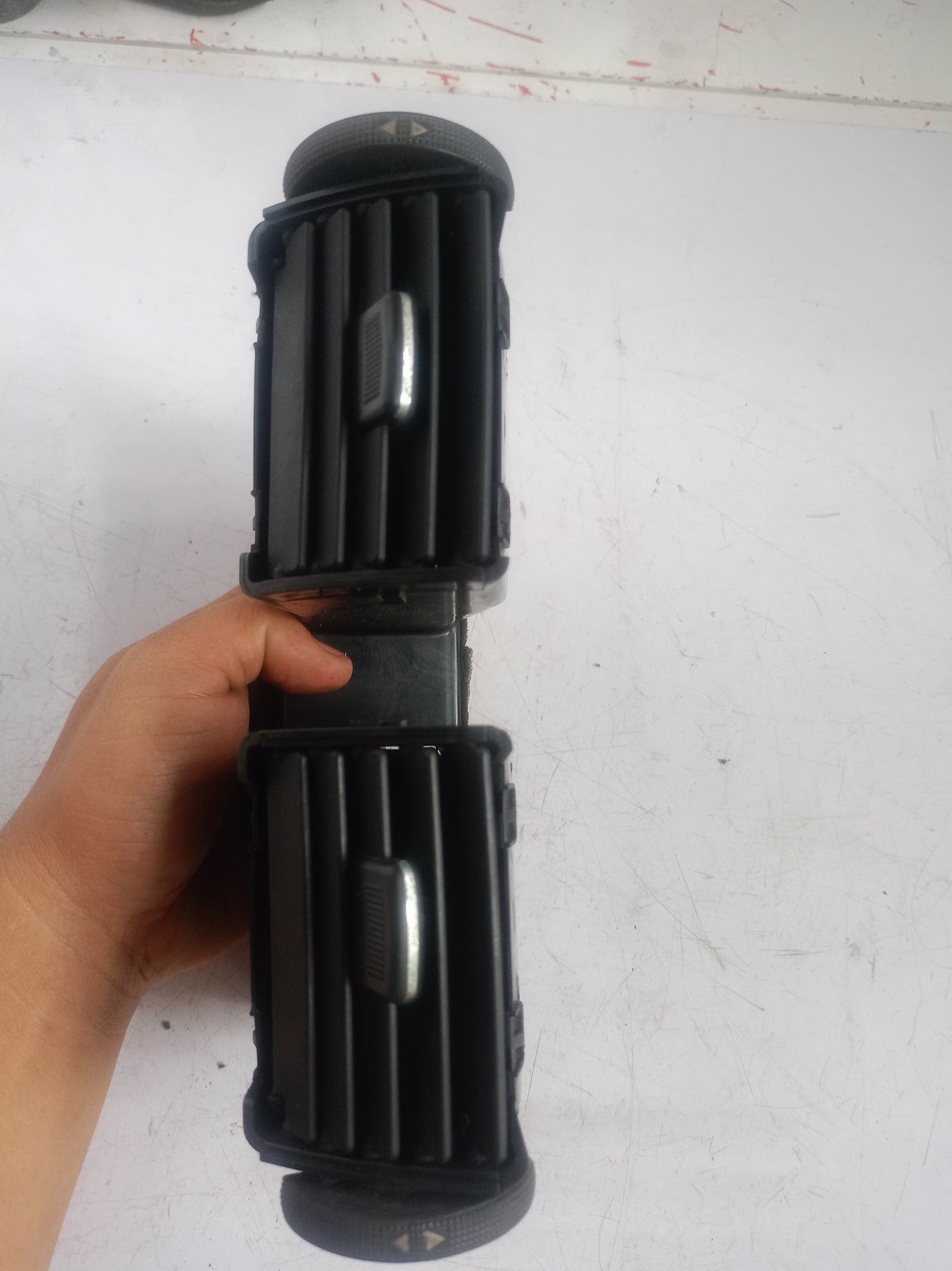 AC Vent | Nissan Almera