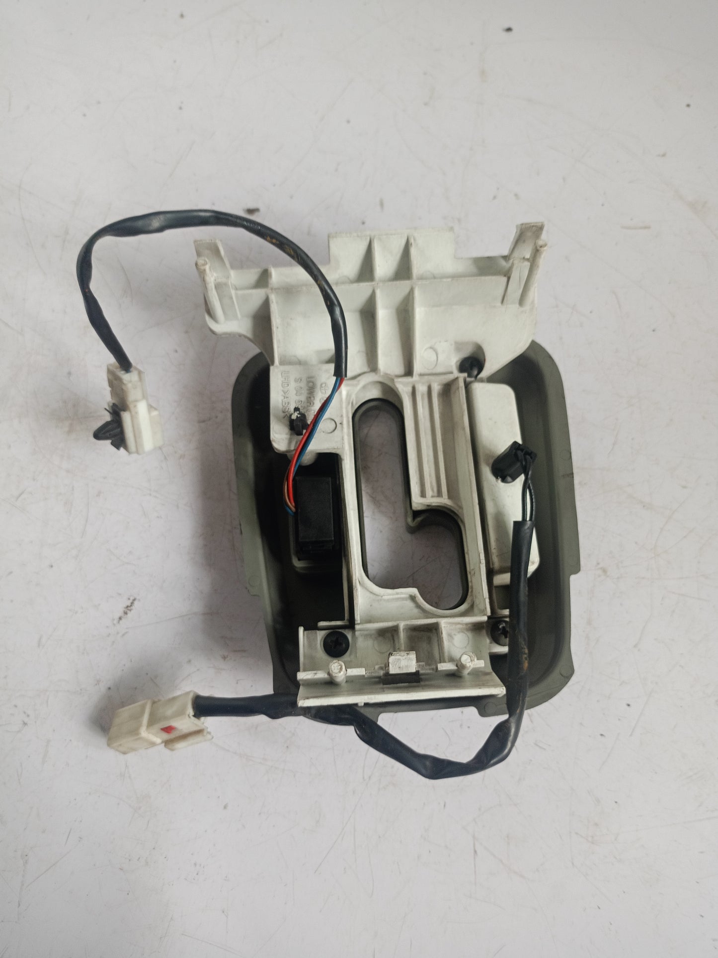 Shifter Panel Cover | Chevrolet Captiva