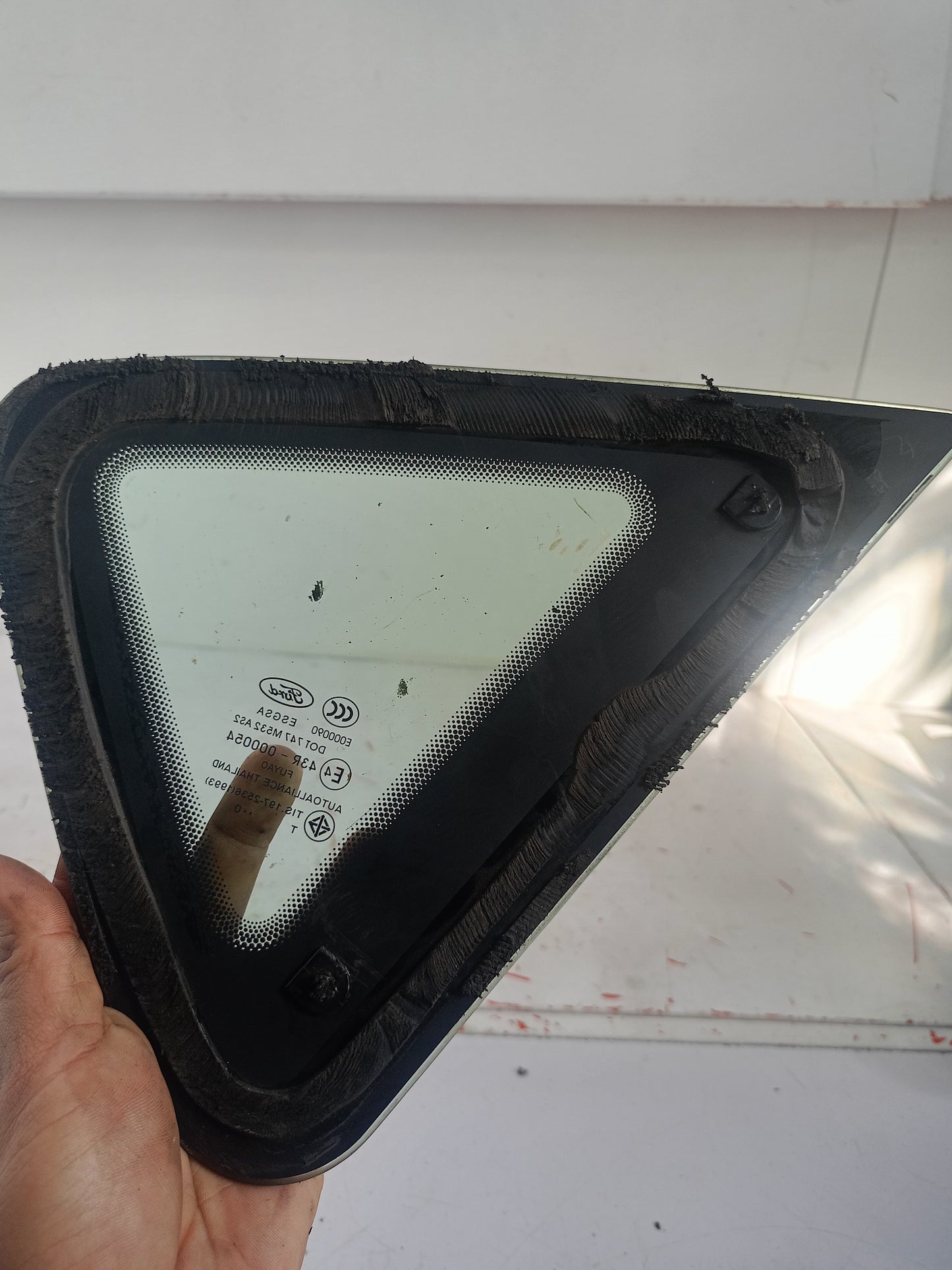 RDS Quarter Glass | Fors Fiesta