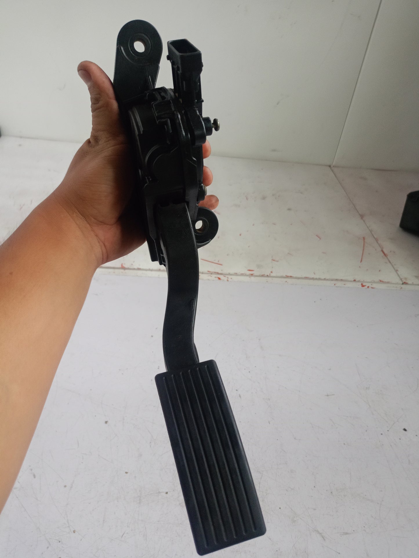Accelerator Pedal | Hyundai Accent