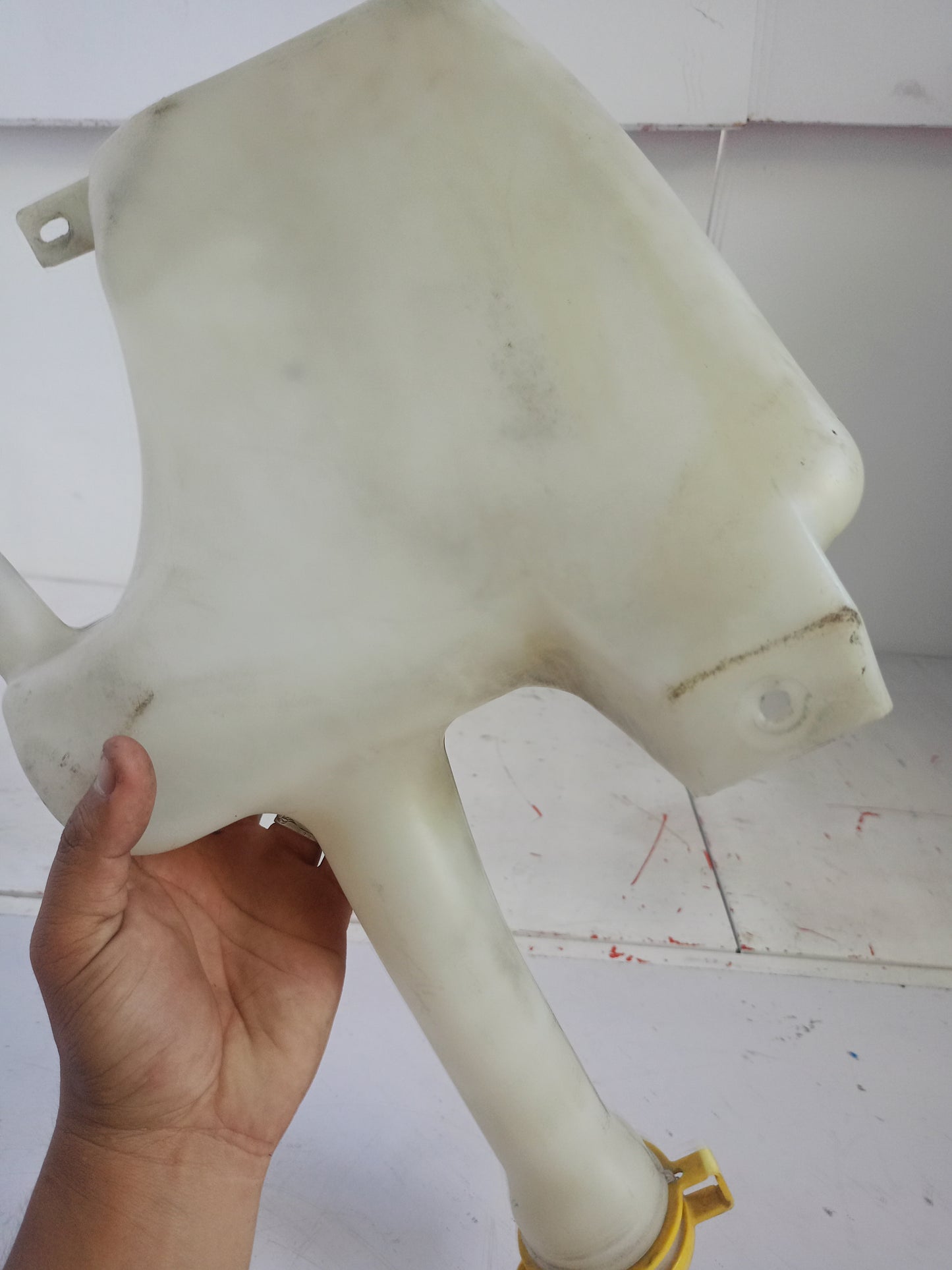 Washer Tank | Ford Ecosports