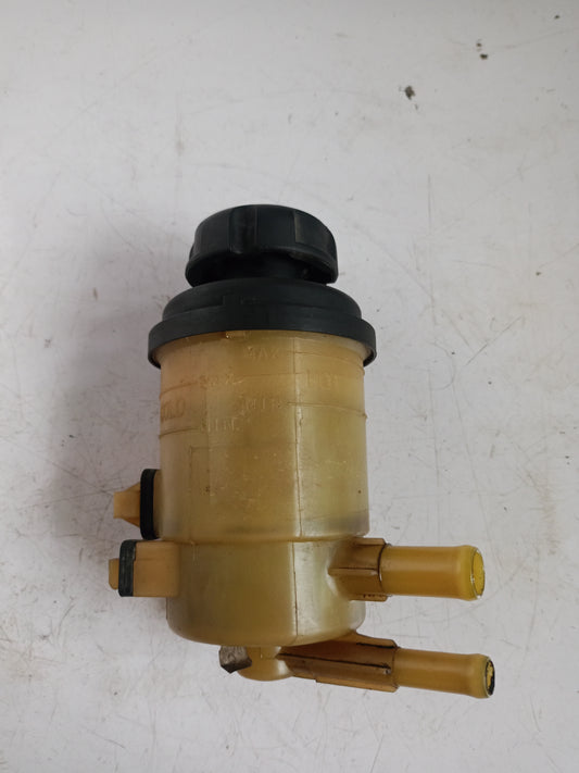 Fluid Tank | Hyundai Tucson CRDI