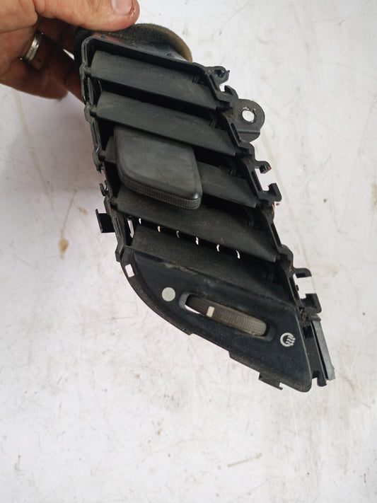 DS Ac Vent | Ford Ecosport