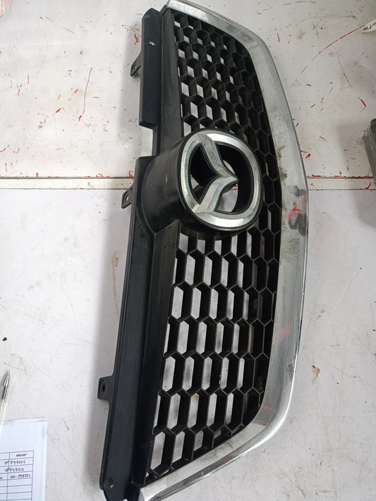 Front Grille | Mazda Tribute 2.3