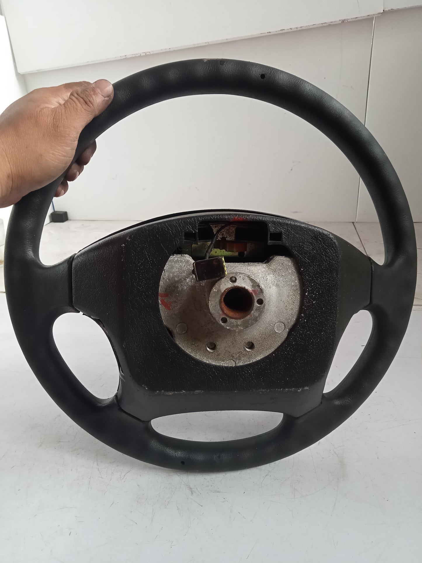 STEERING WHEEL | HYUNDAI TUCSON CRDI