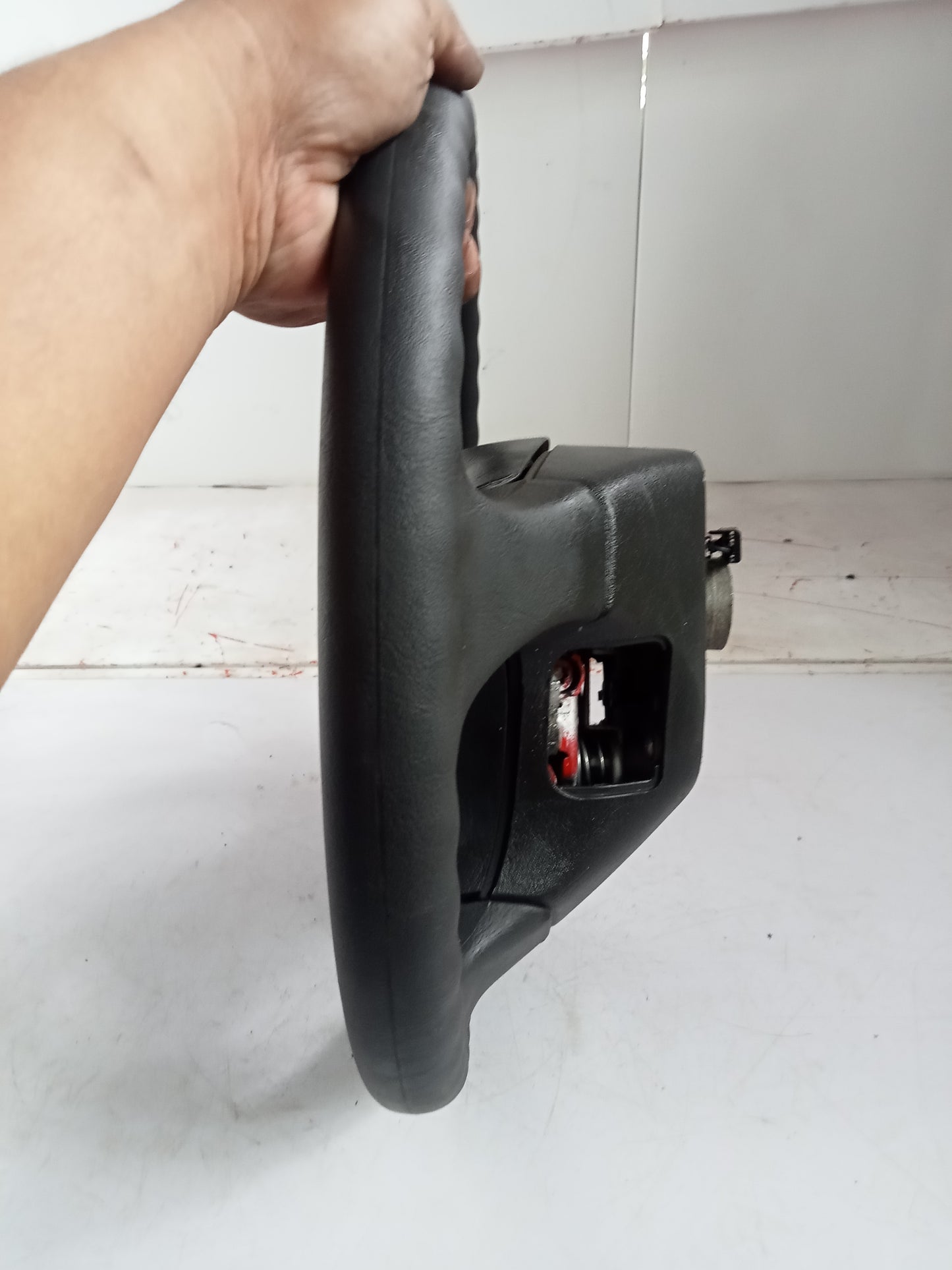 STEERING WHEEL | HYUNDAI TUCSON CRDI