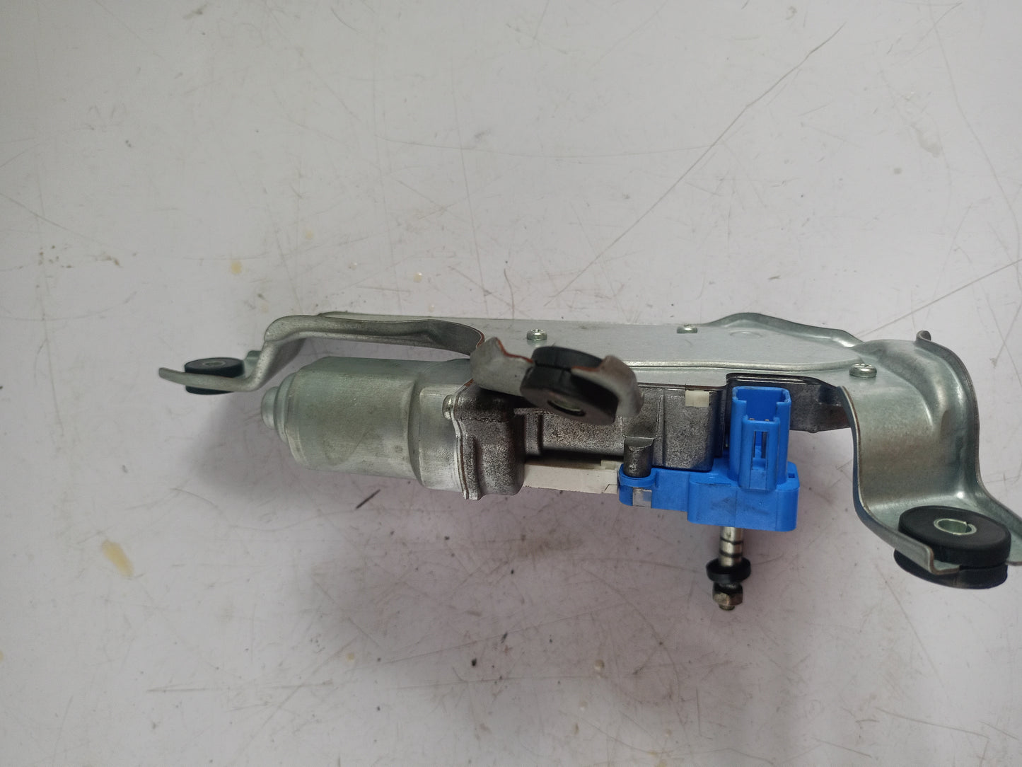 Rear Wiper Linkage | Subaru Forester