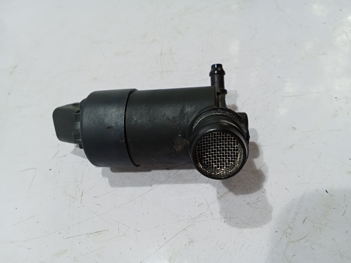 Windshield Washer Pump | Hyundai Reina