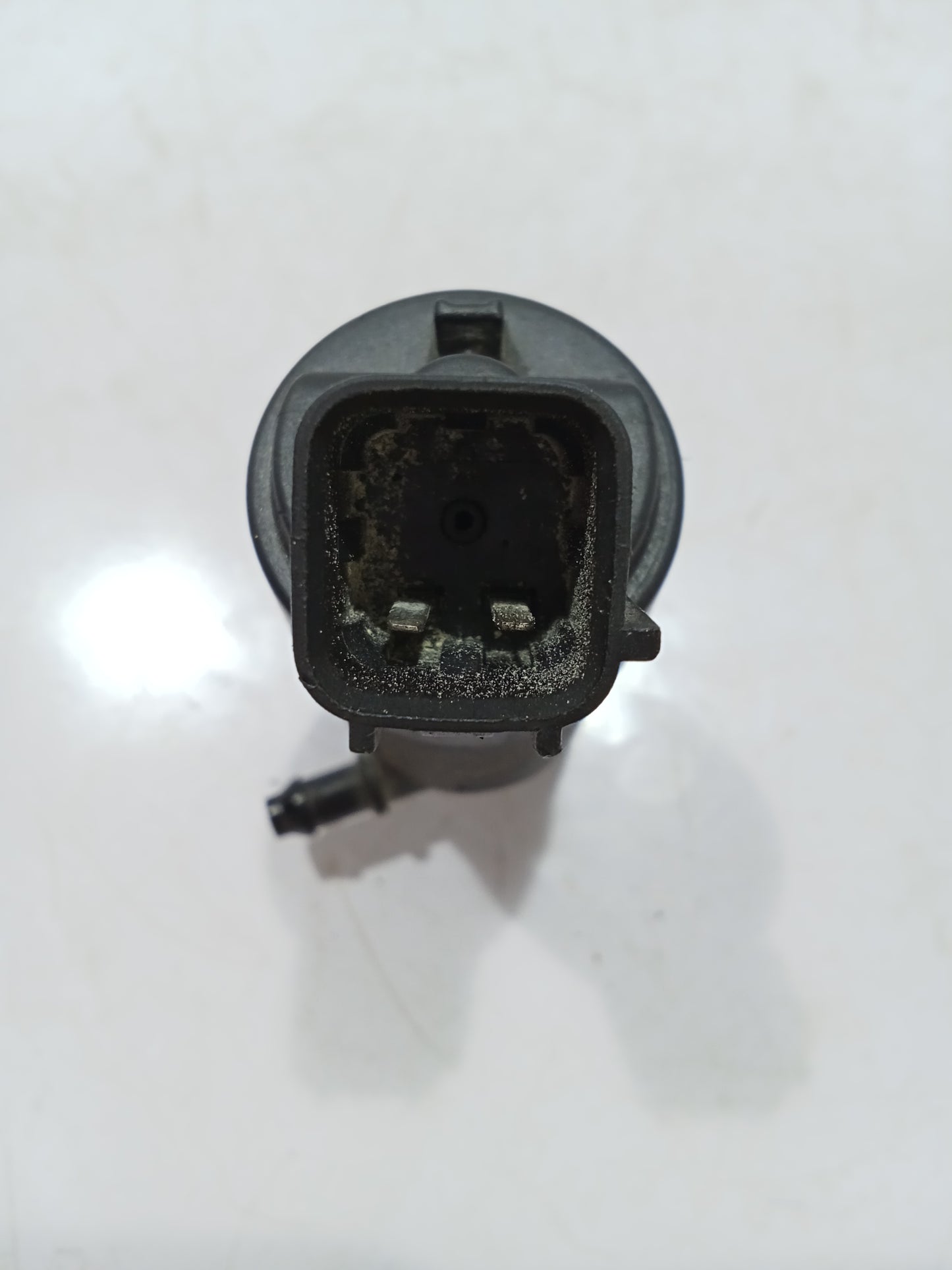 Windshield Washer Pump | Hyundai Reina
