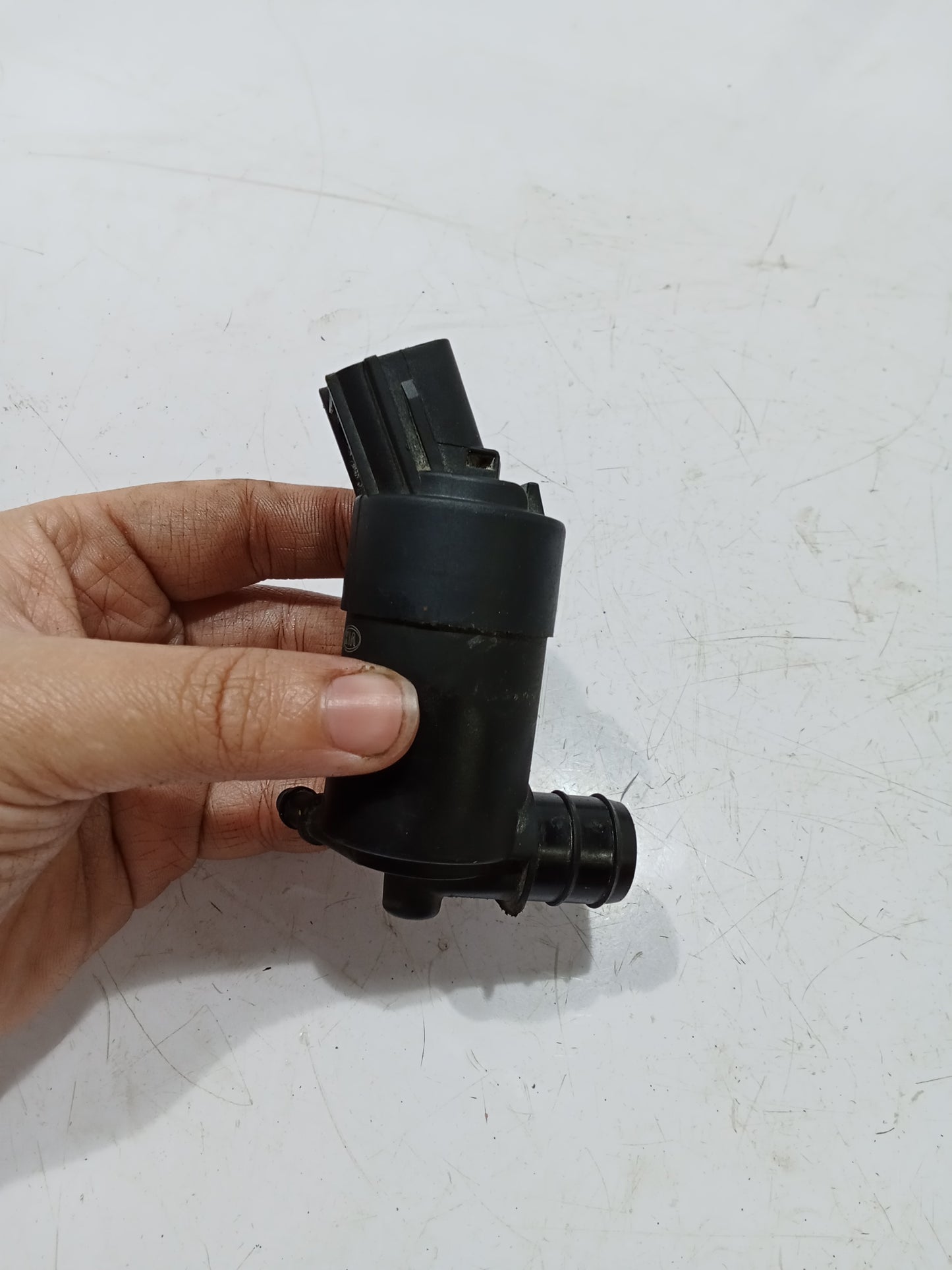 Windshield Washer Pump | Hyundai Reina