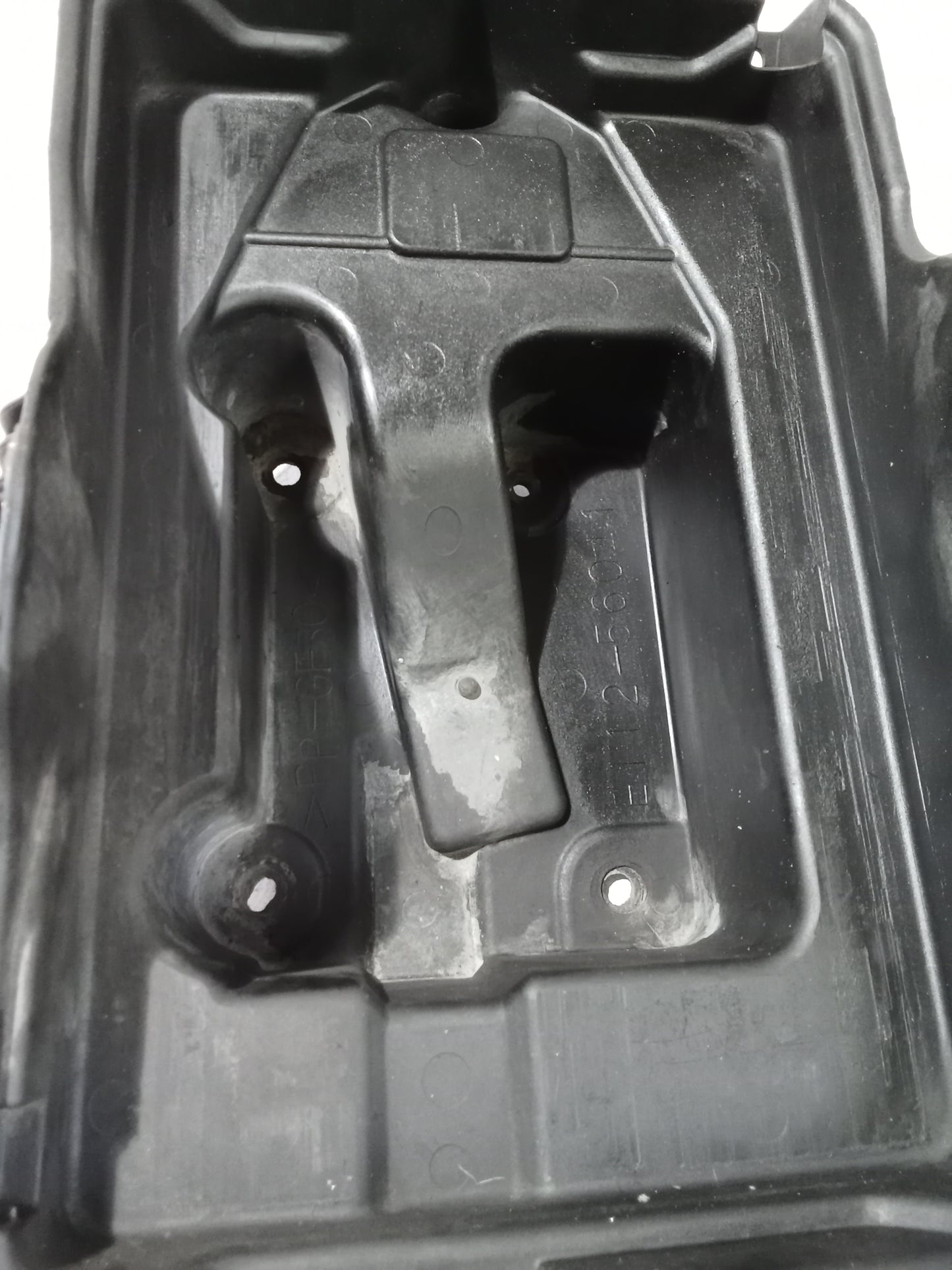 Battery Cover | Ford Escape 2.0
