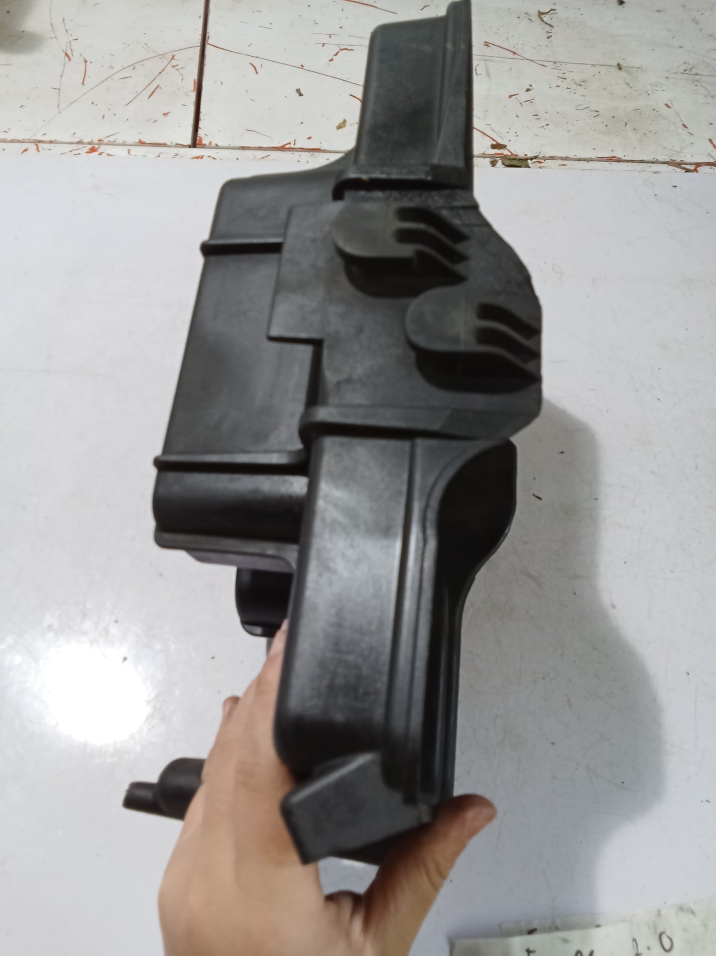 Battery Cover | Ford Escape 2.0
