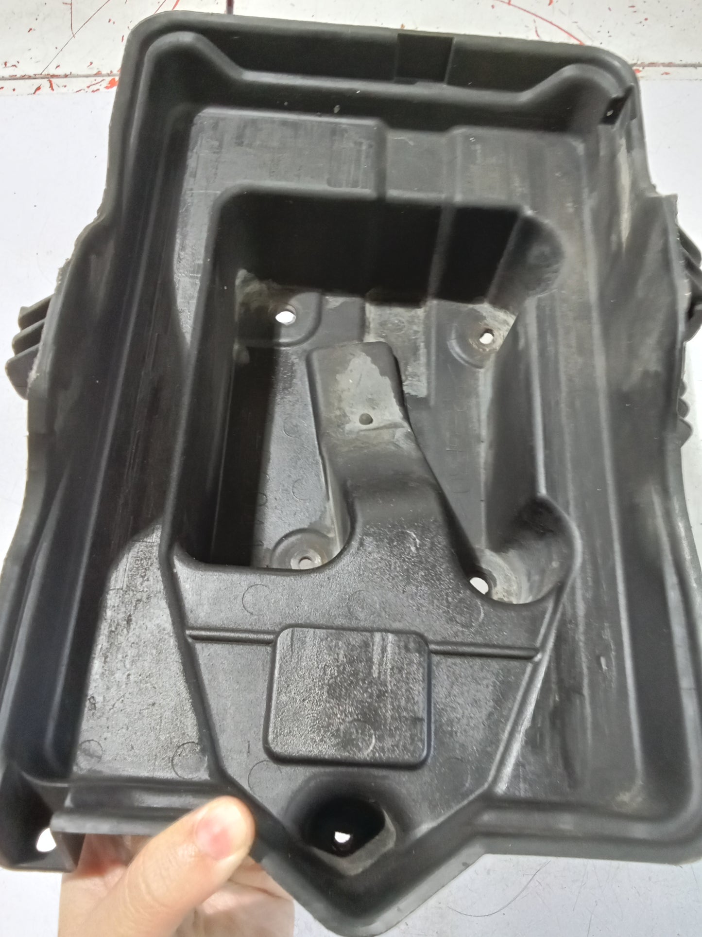Battery Cover | Ford Escape 2.0