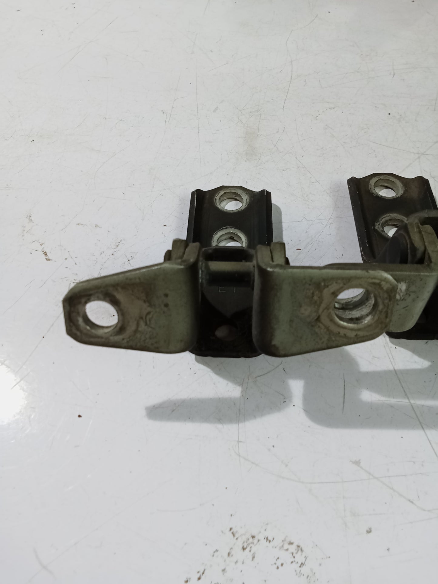 Door Hinges | Mitsubishi Asx