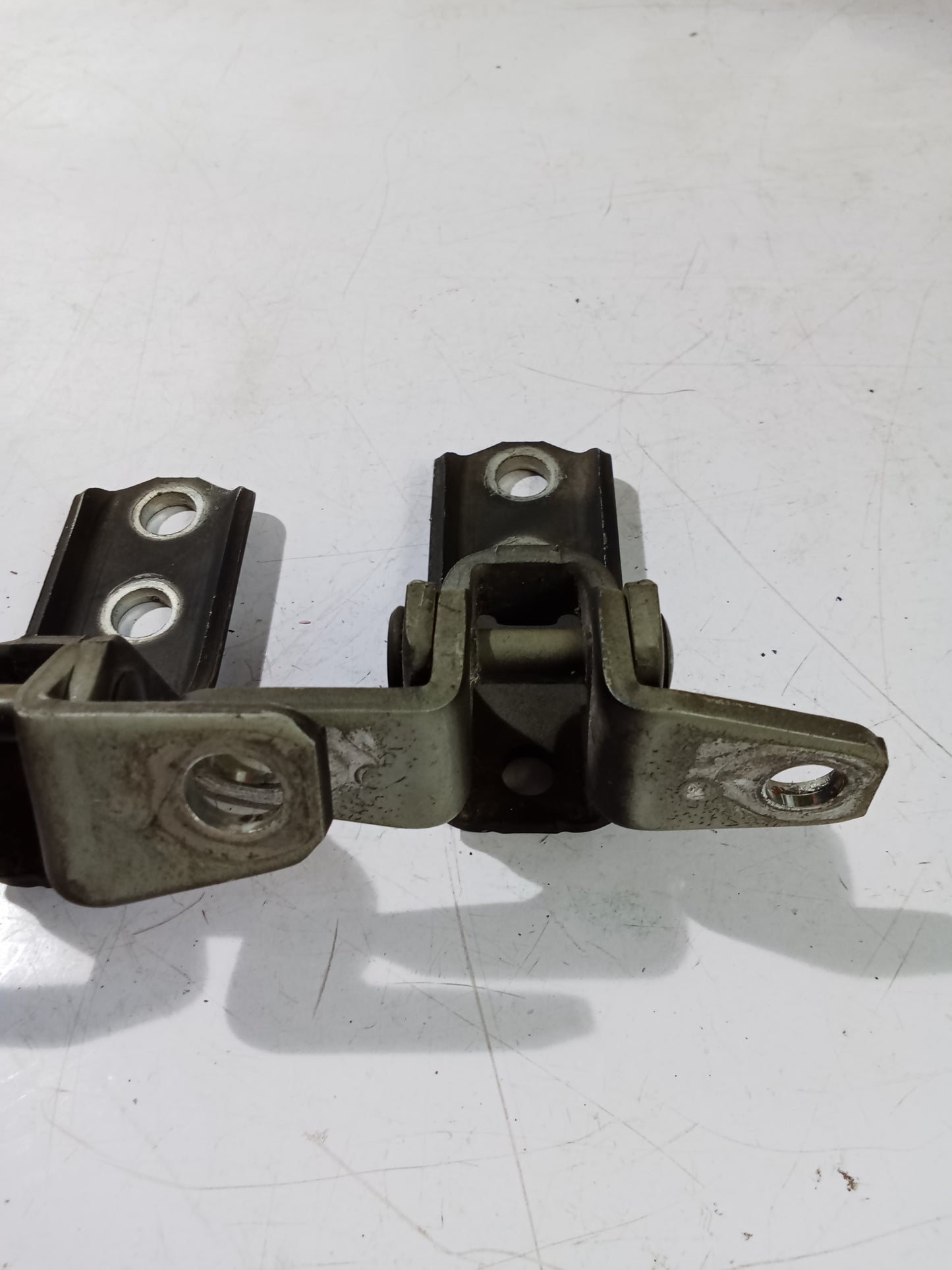 Door Hinges | Mitsubishi Asx