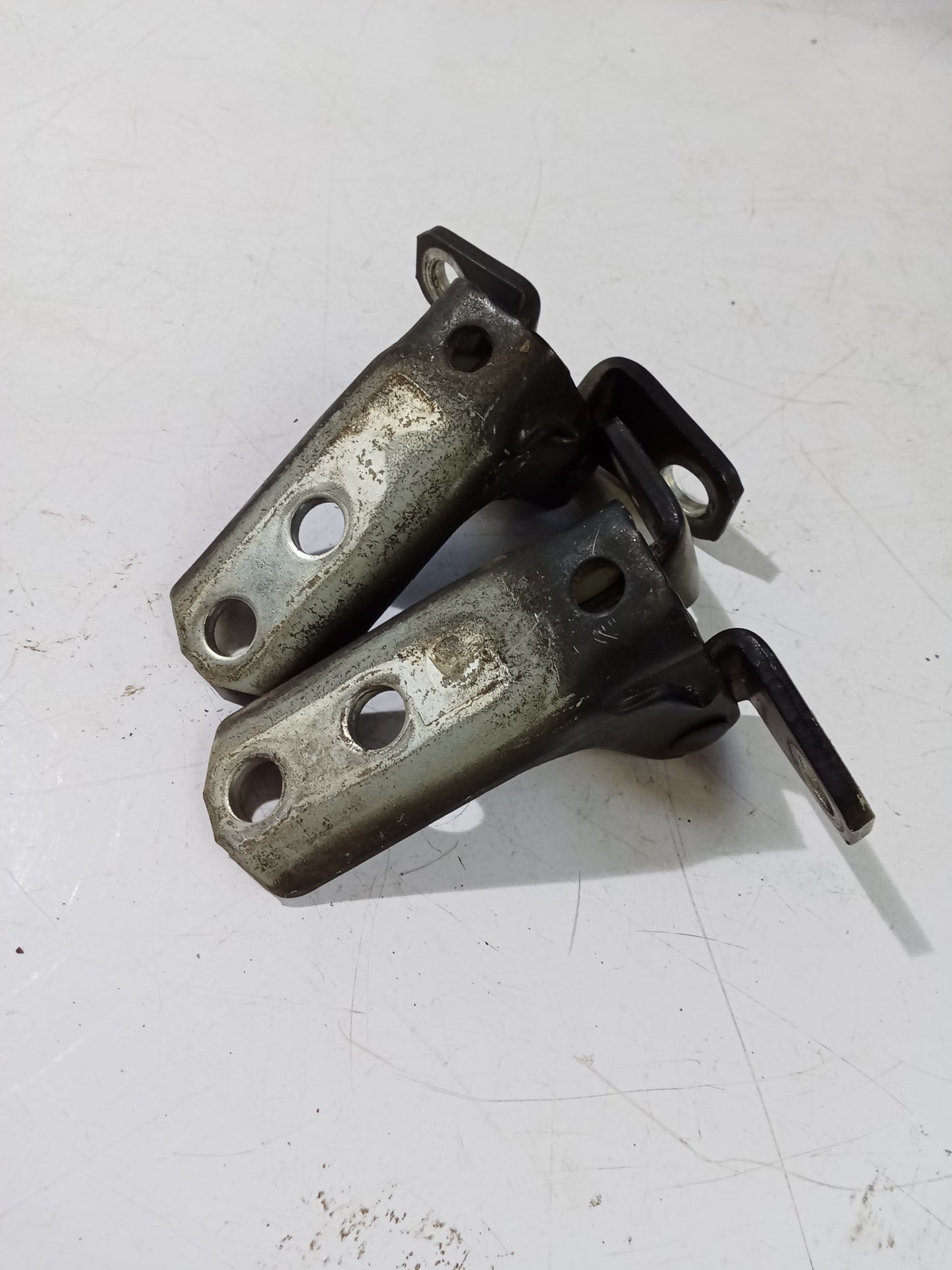 Door Hinges | Mitsubishi Asx